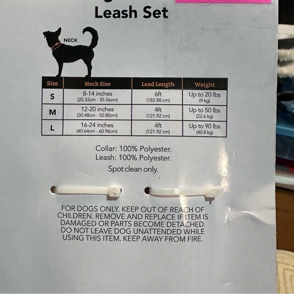 Buttons and Bones Dog Collar and Leash‎ Set Size Medium NEW